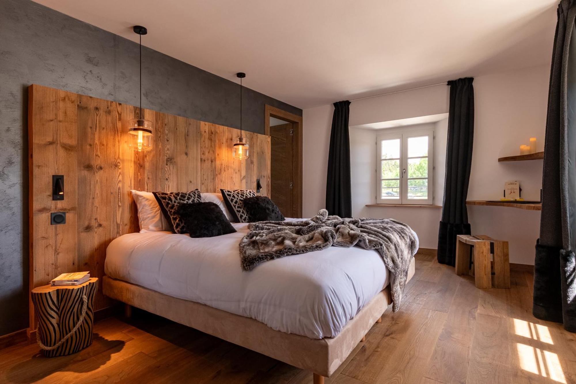 Grand Hotel L'Ermitage Font-Romeu-Odeillo-Via المظهر الخارجي الصورة